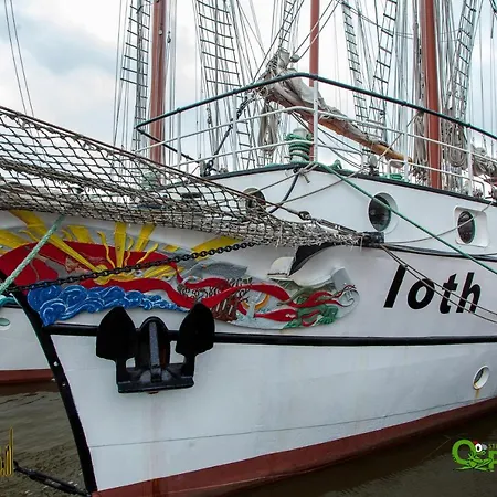 Segelschiff Loth Lorien