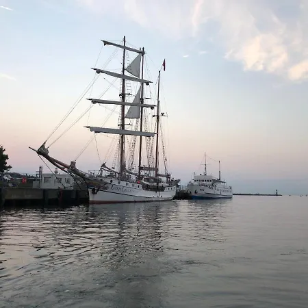 Båthotell Segelschiff Loth Lorien Rostock