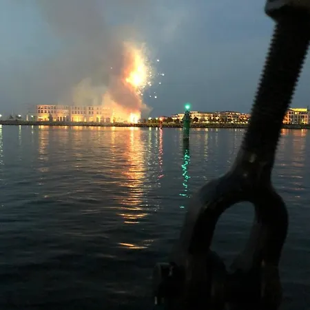 Segelschiff Loth Lorien Båthotell Rostock