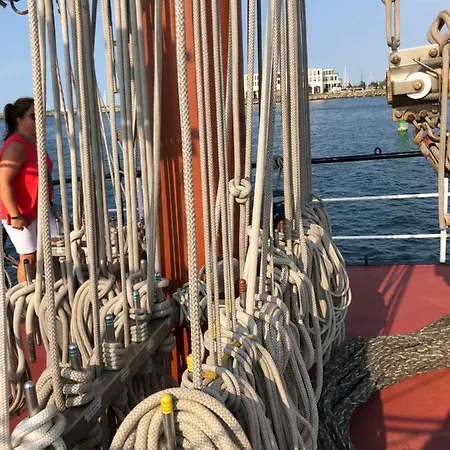 Båthotell Segelschiff Loth Lorien