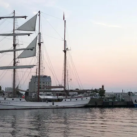Båthotell Segelschiff Loth Lorien