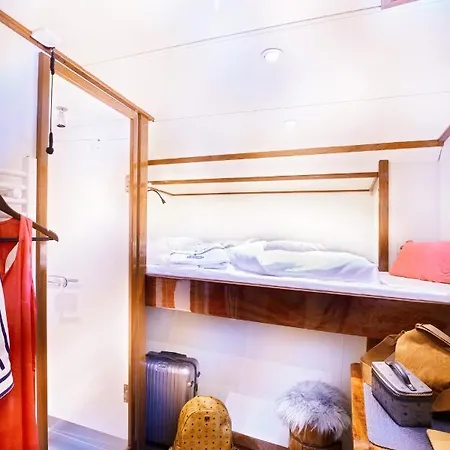 Båthotell Segelschiff Loth Lorien Rostock